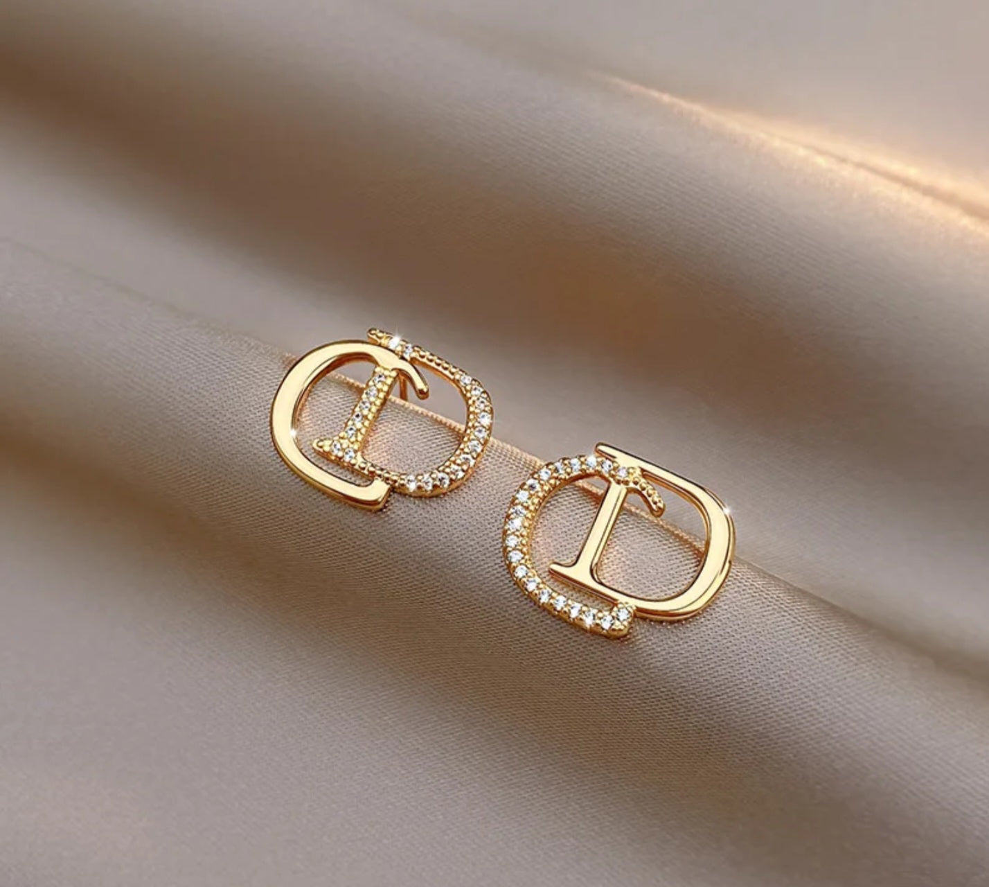 CD Gold Stud Luxury Earrings